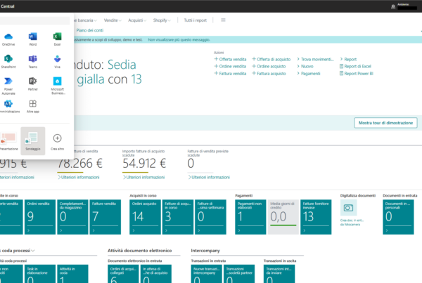 applicativo microsoft dynamics 365 business central schermata home con menu di microsoft 365 aperto